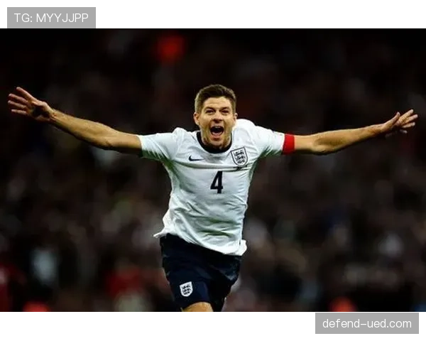 持续高位逼抢撕开防线 杰拉德本赛季中场角色显著变化