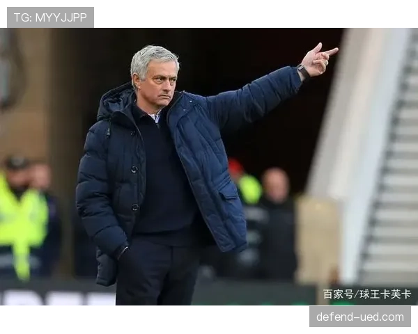 凯恩后期射门效率下滑与热刺前锋体系分散的关联机制分析